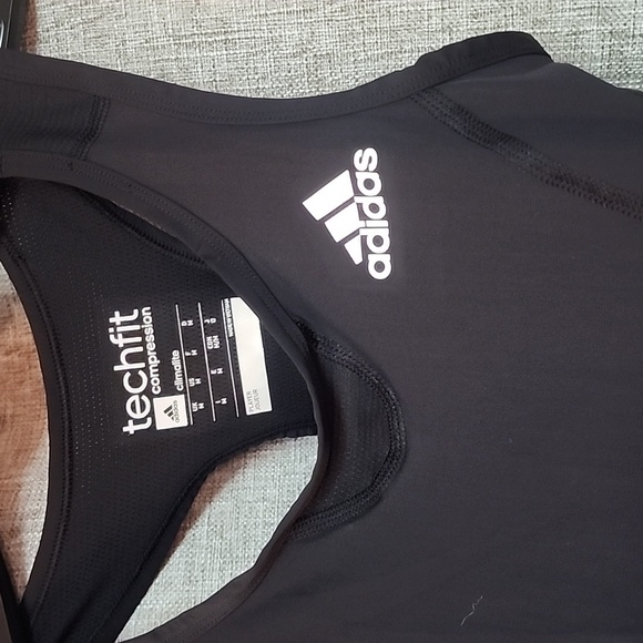 Adidas techfit Women's Size Medium NWT Padded Sides - Softball, Impact Sports - Picture 14 of 15